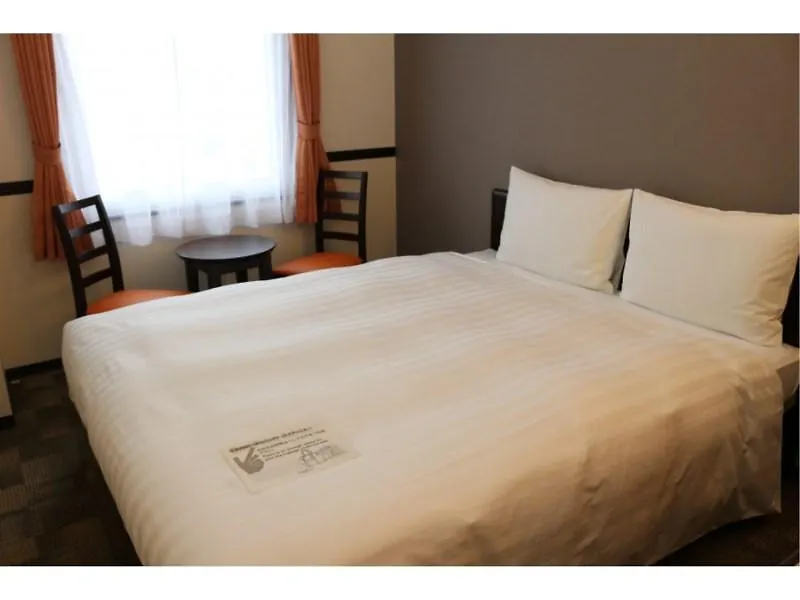 Toyoko Inn Shin-osaka Higashi-mikuni Ekimae 3*, Ōsaka