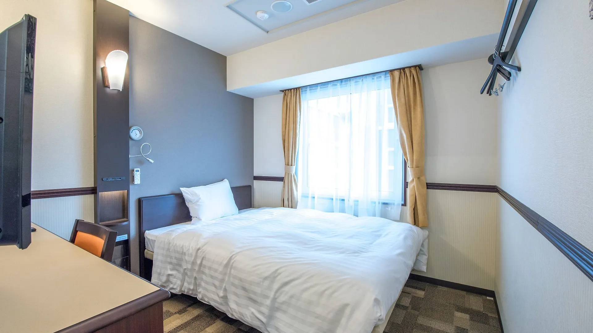 Toyoko Inn Shin-Osaka Higashi-Mikuni Ekimae 3*, Οσάκα Ιαπωνία